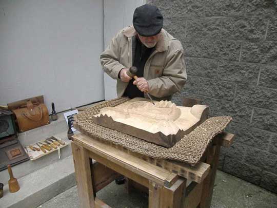 Dave Porter demonstrating wood carving