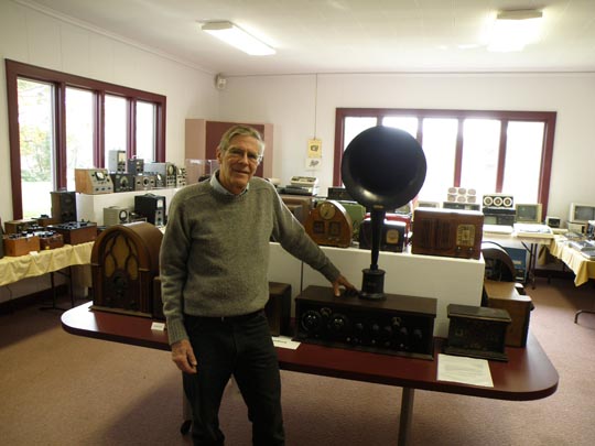 New Woodstock Free Library exhibit of technology with curator, Bob Chevako