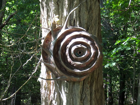 Jude Ferencz metal sculpture in the wild